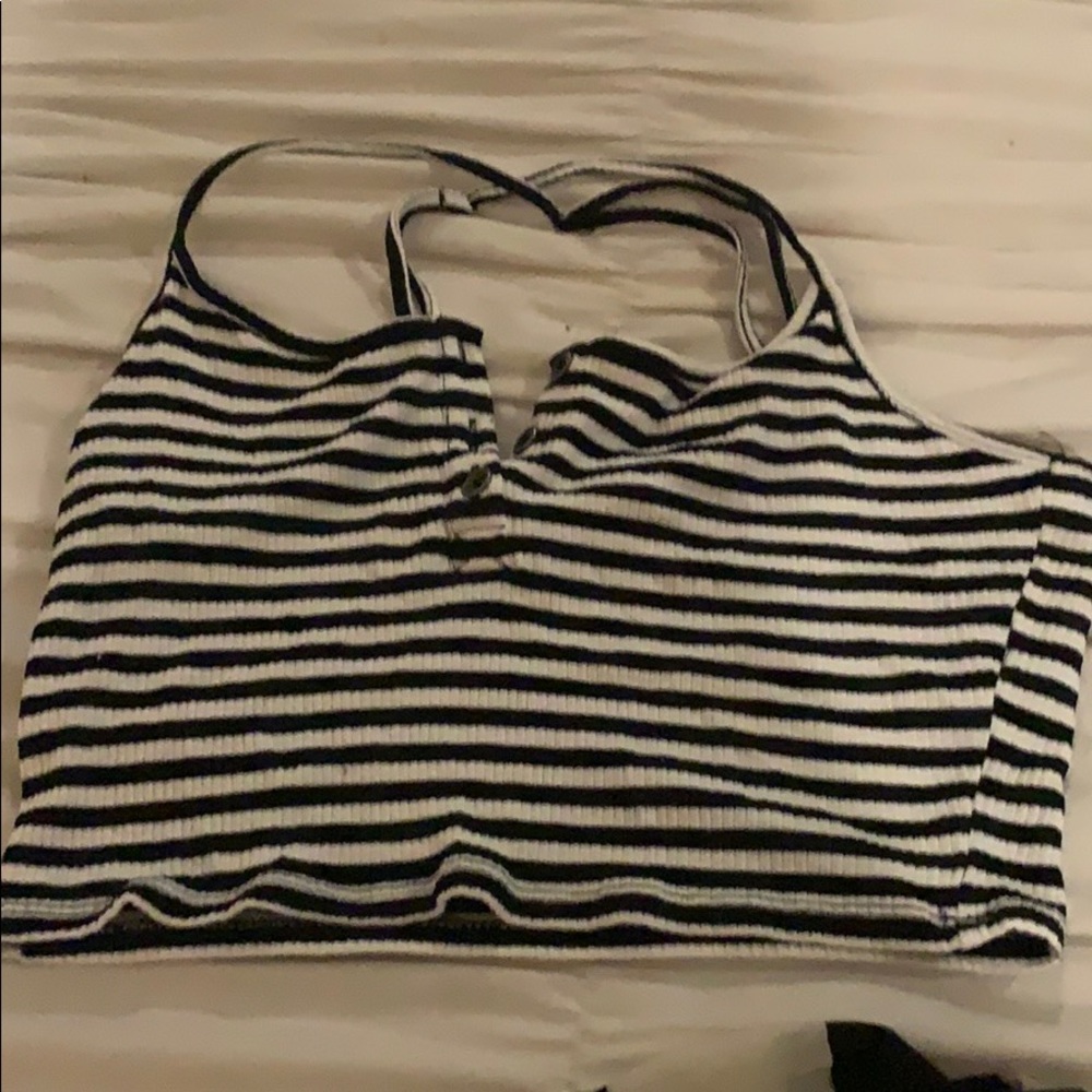 Crop top - Picture 1 of 1